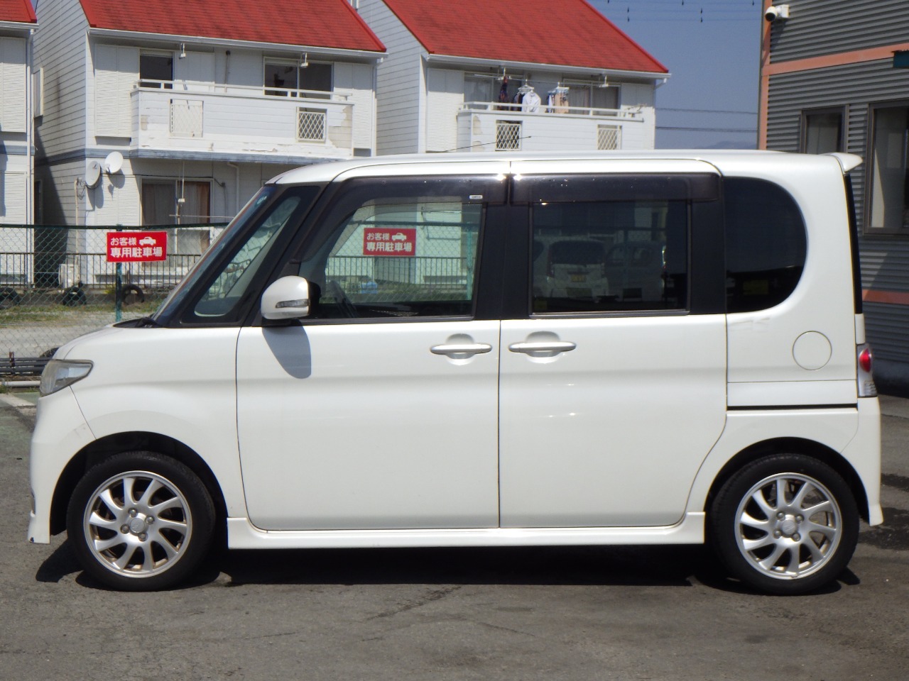 ダイハツ タントカスタムの画像8