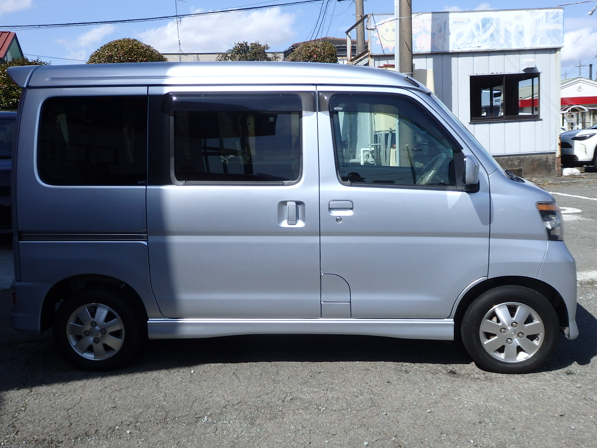 スバル ディアスワゴンの画像4