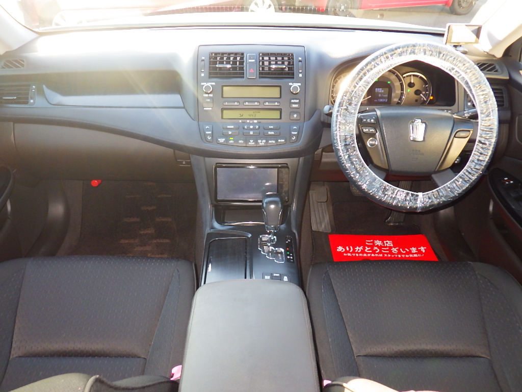 トヨタ クラウンの画像3