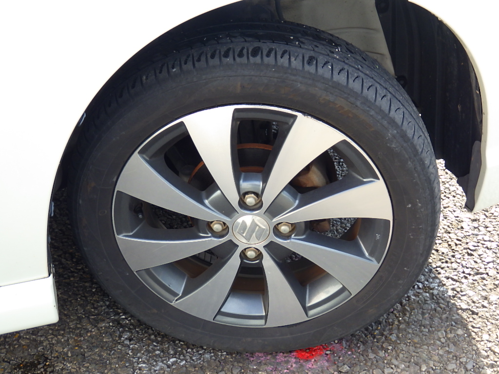 スズキ ワゴンRスティングレーの画像4