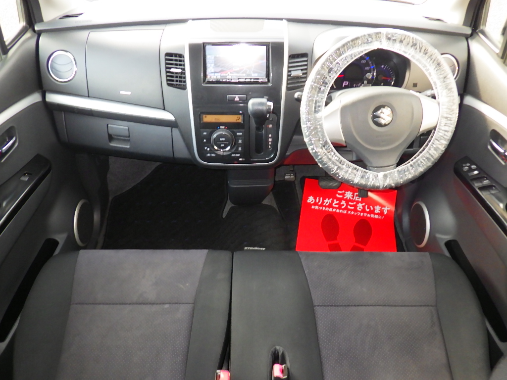 スズキ ワゴンRスティングレーの画像3