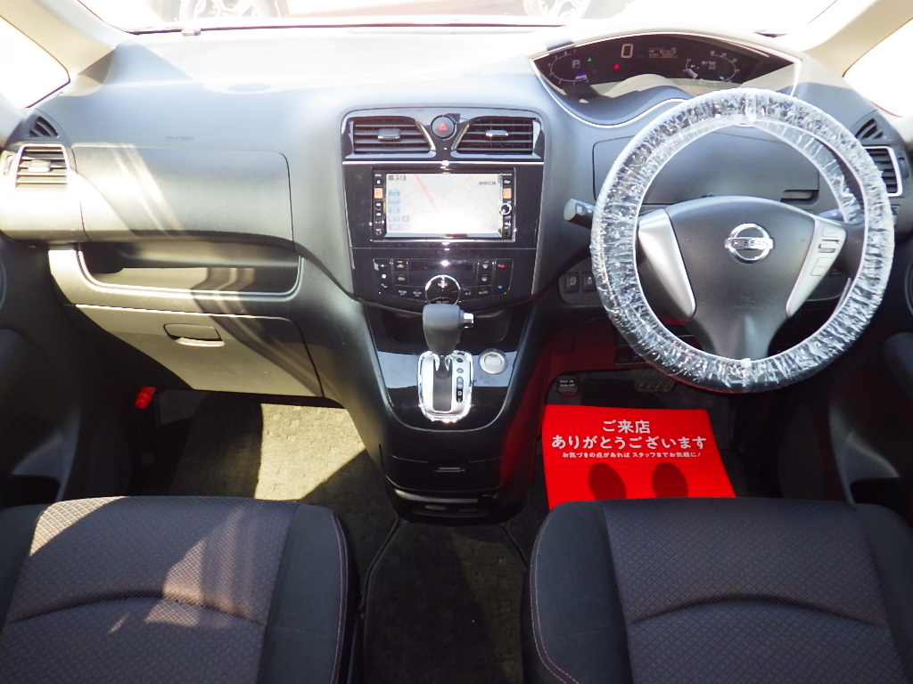 日産 セレナの画像3