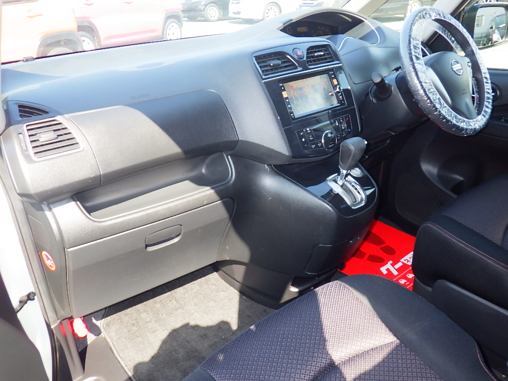 日産&nbsp;セレナの画像11