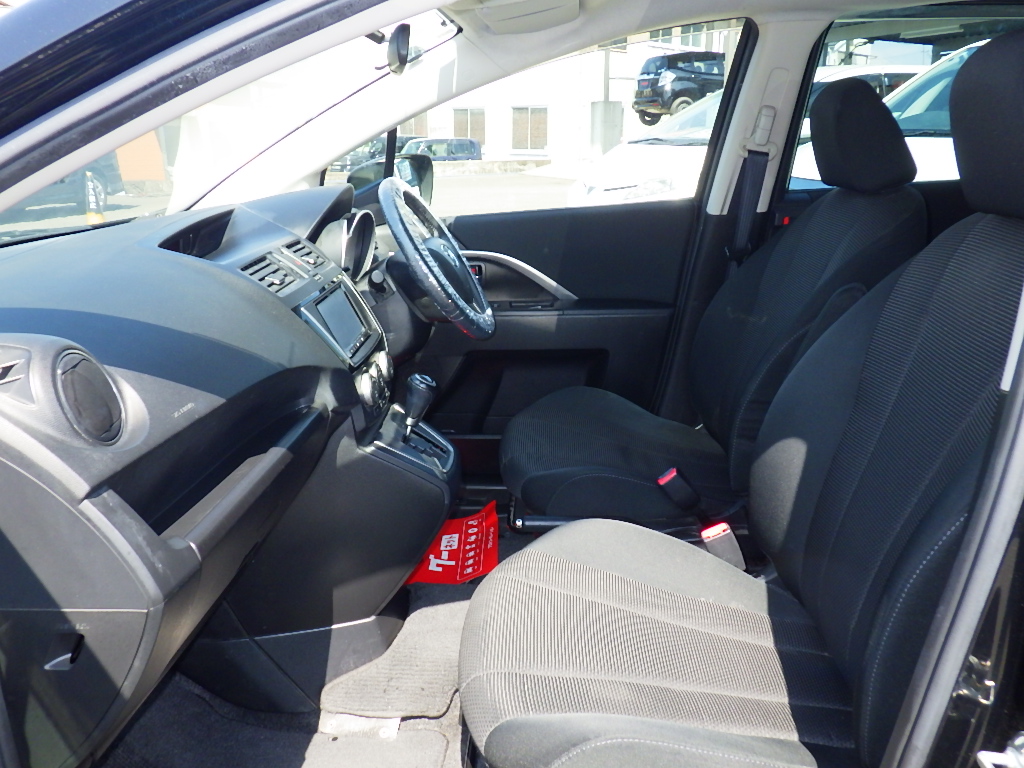 マツダ プレマシーの画像12