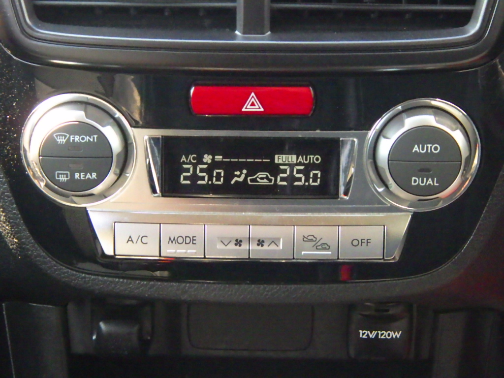 スバル エクシーガの画像6