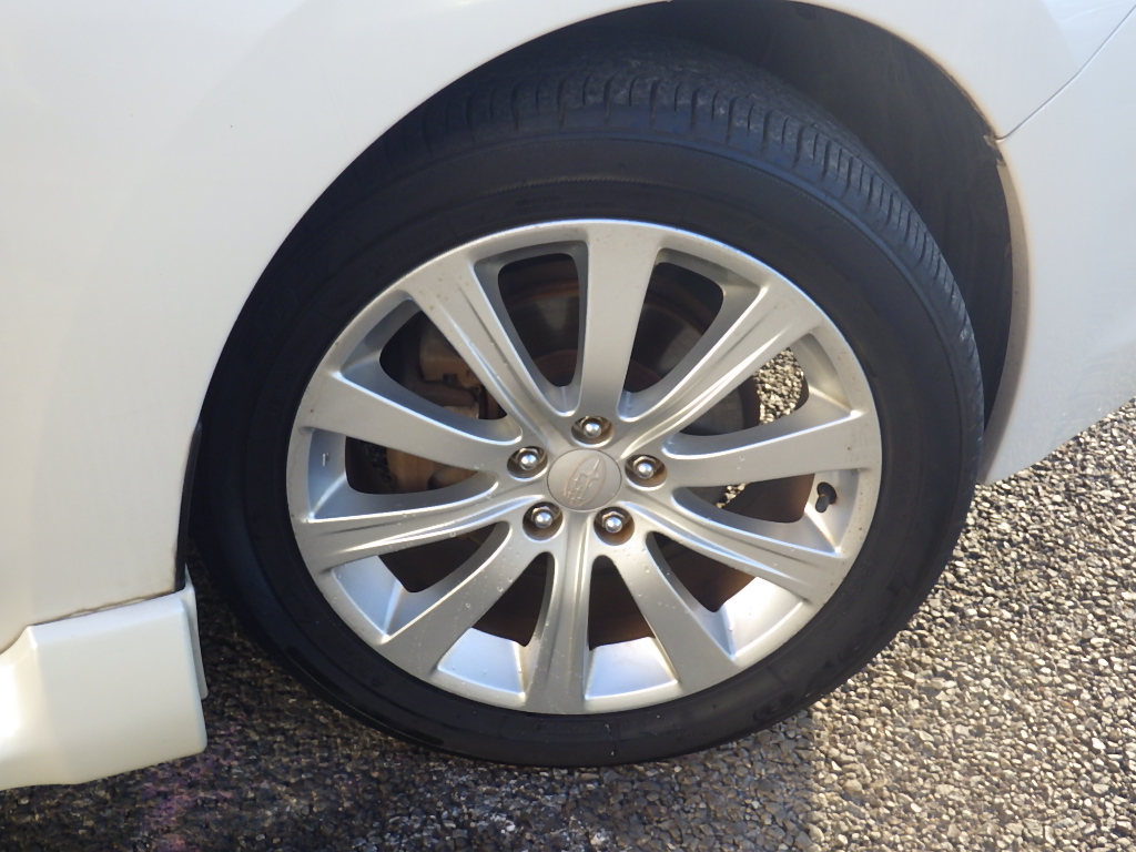 スバル エクシーガの画像4