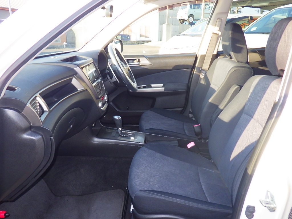 スバル エクシーガの画像12