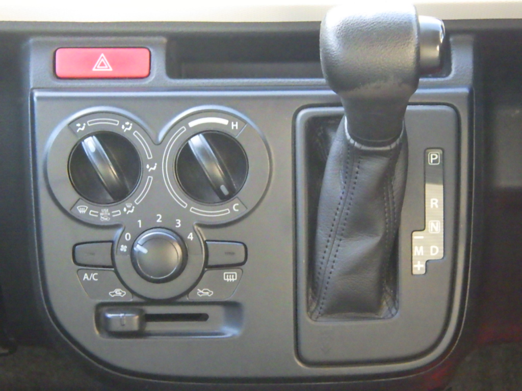 スズキ アルトの画像6