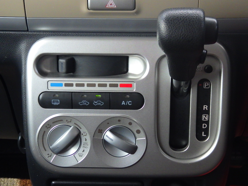 スズキ アルトラパンの画像6