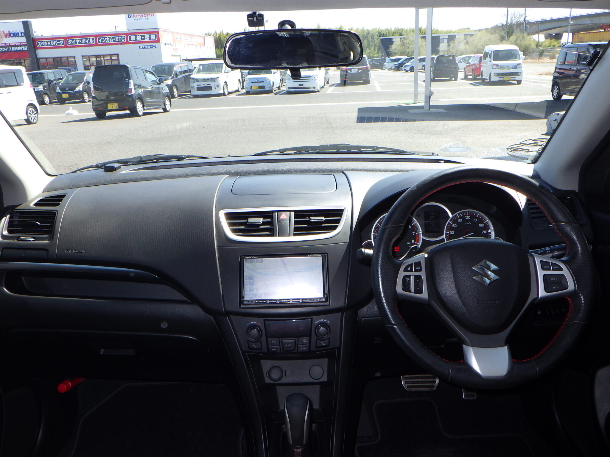 スズキ&nbsp;スイフトスポーツの画像12