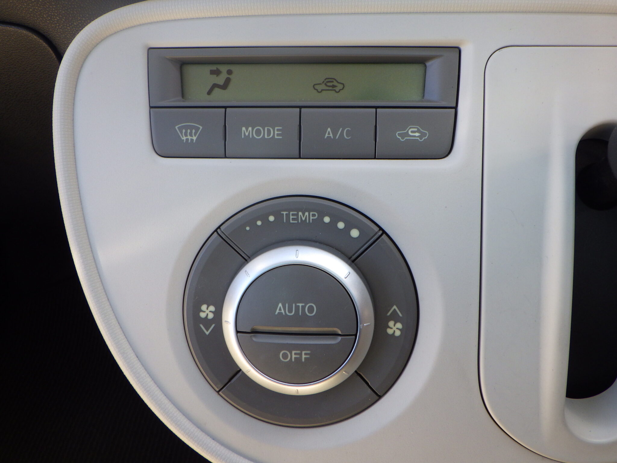 ダイハツ&nbsp;ミラココアの画像16