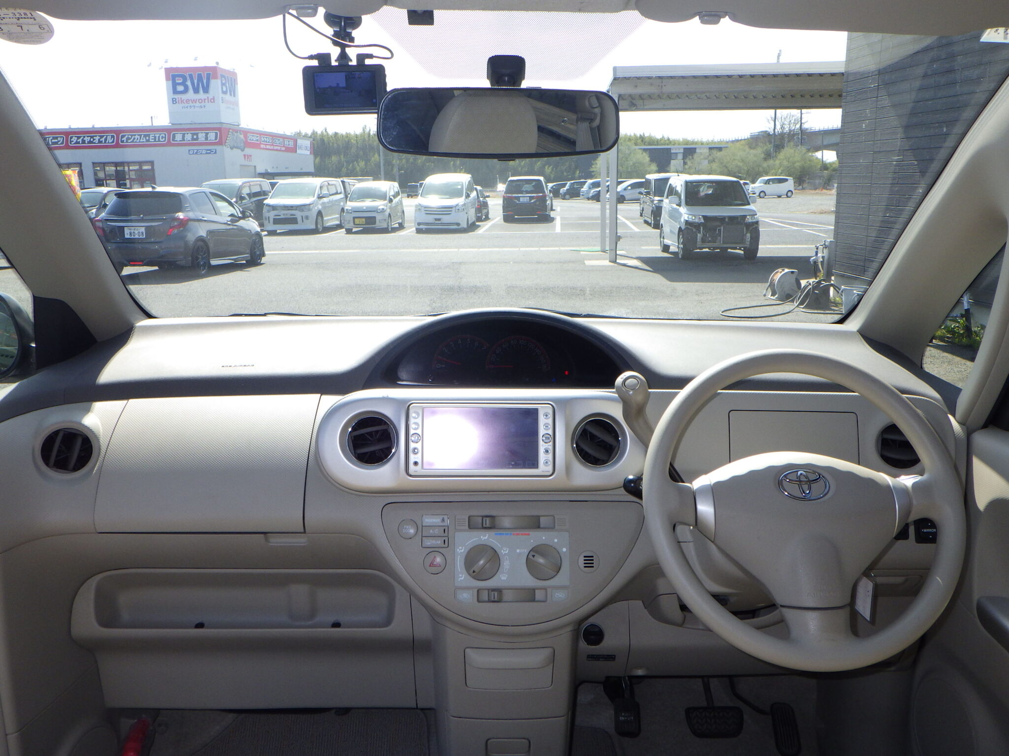 トヨタ ポルテの画像12