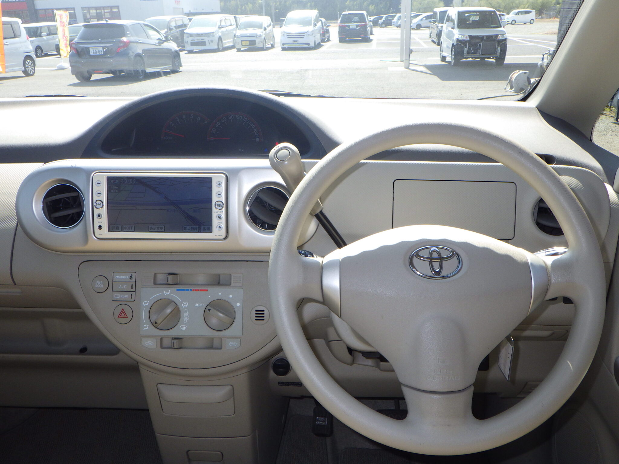 トヨタ ポルテの画像13