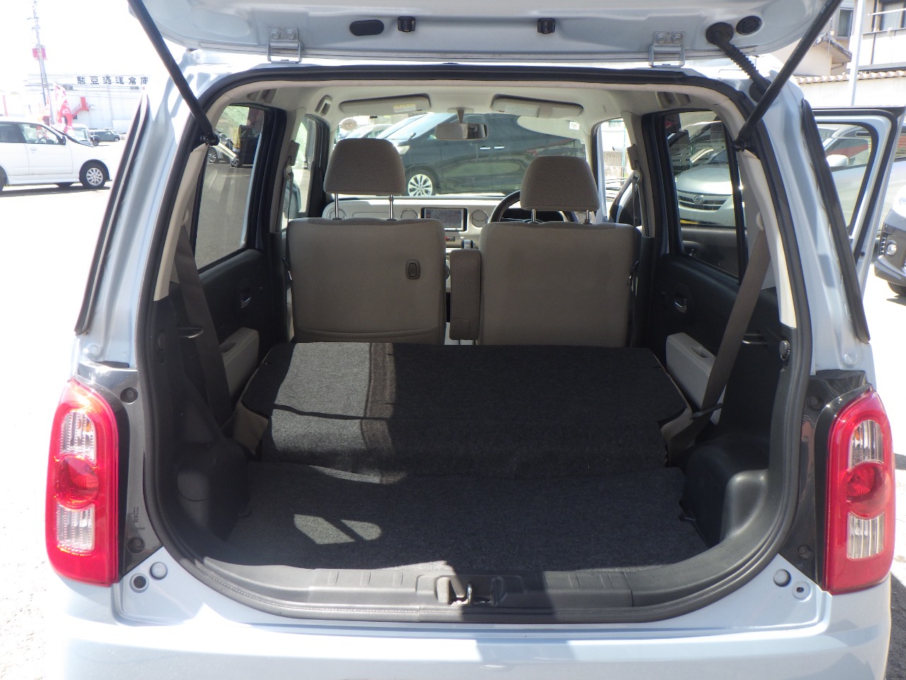 ダイハツ ミラココアの画像12