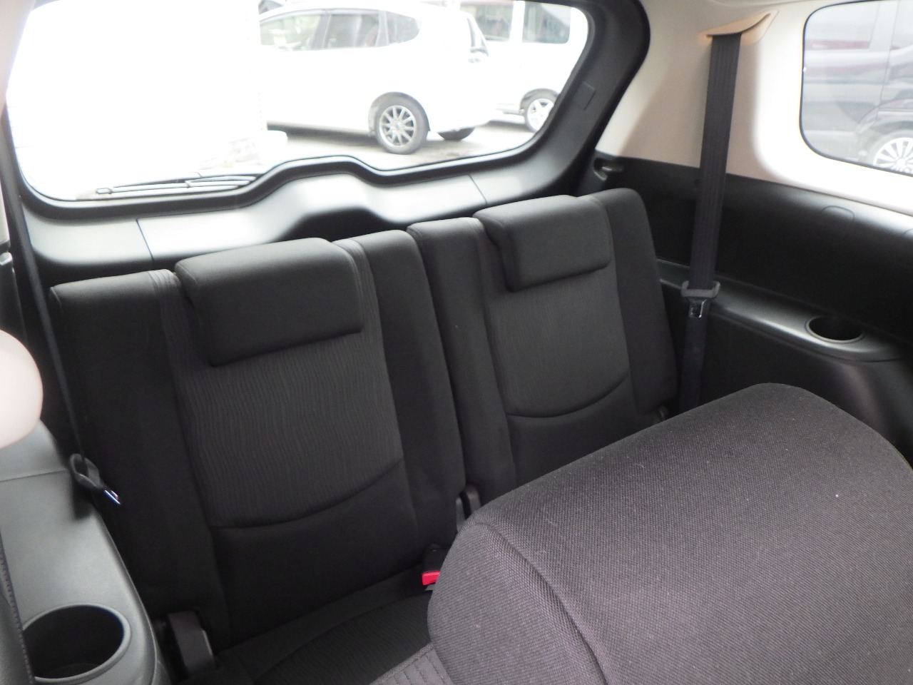 マツダ プレマシーの画像13