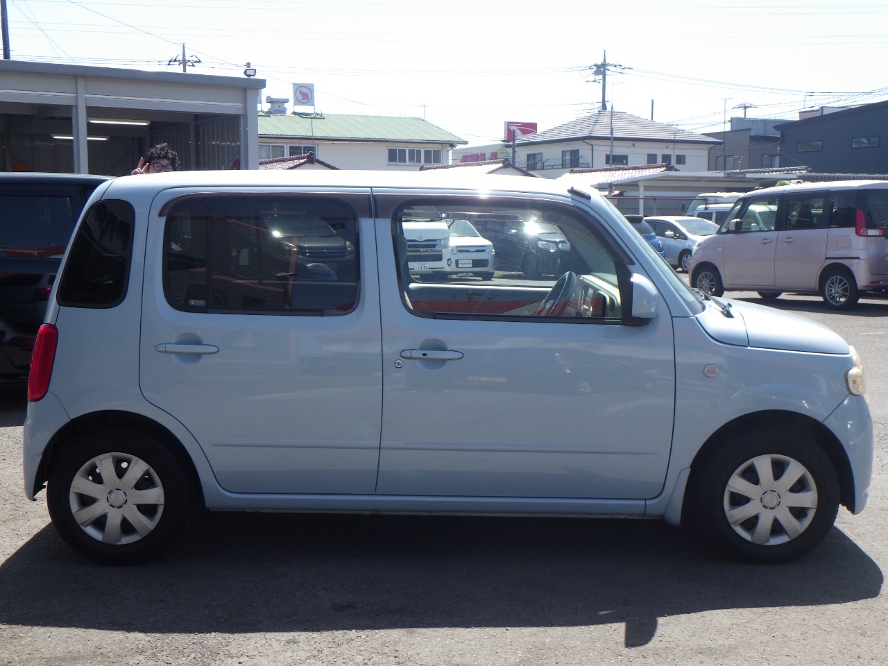 ダイハツ ミラココアの画像4