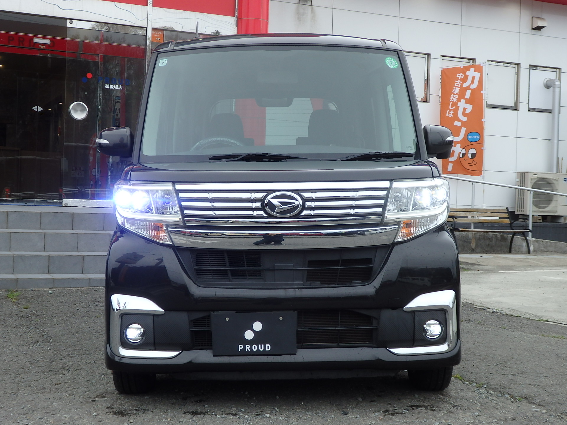 ダイハツ タントカスタムの画像2