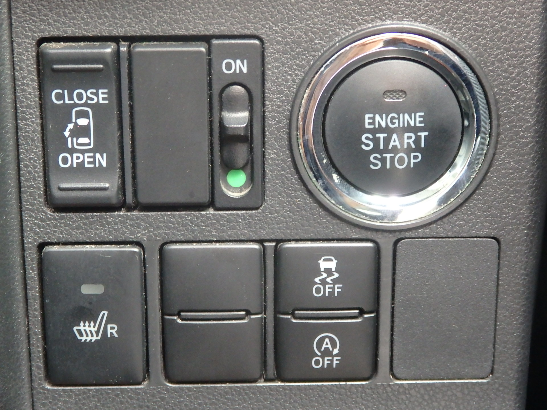 ダイハツ&nbsp;タントカスタムの画像18