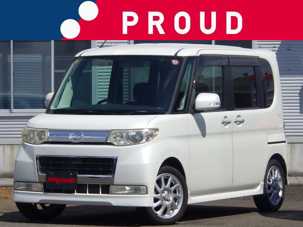 ダイハツ タントカスタムの画像1