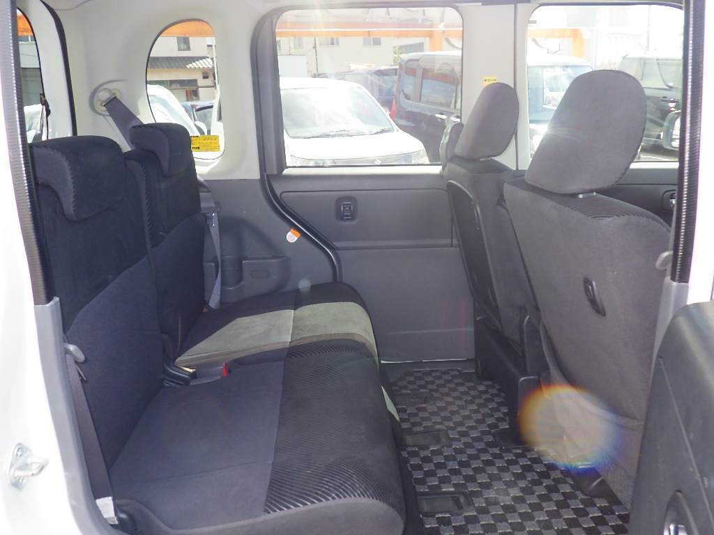 ダイハツ&nbsp;タントカスタムの画像9