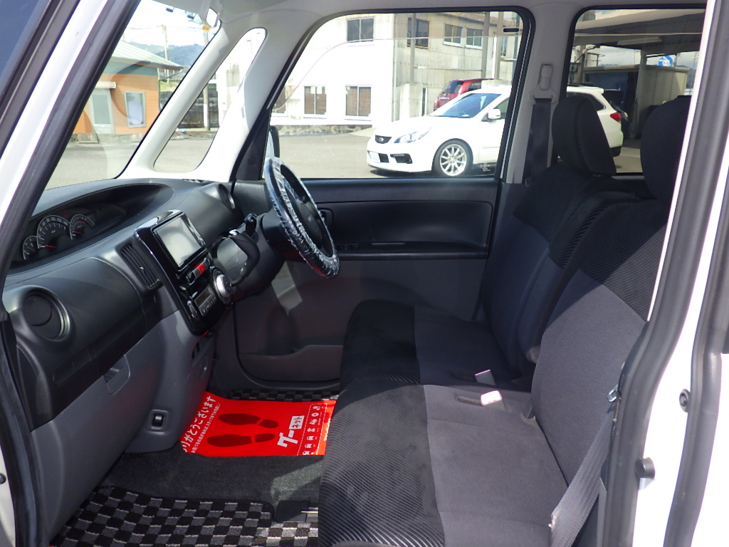 ダイハツ&nbsp;タントカスタムの画像12