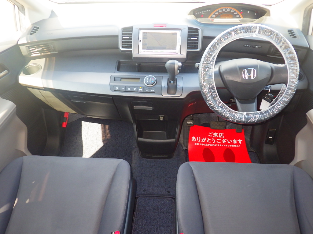 ホンダ フリードの画像3