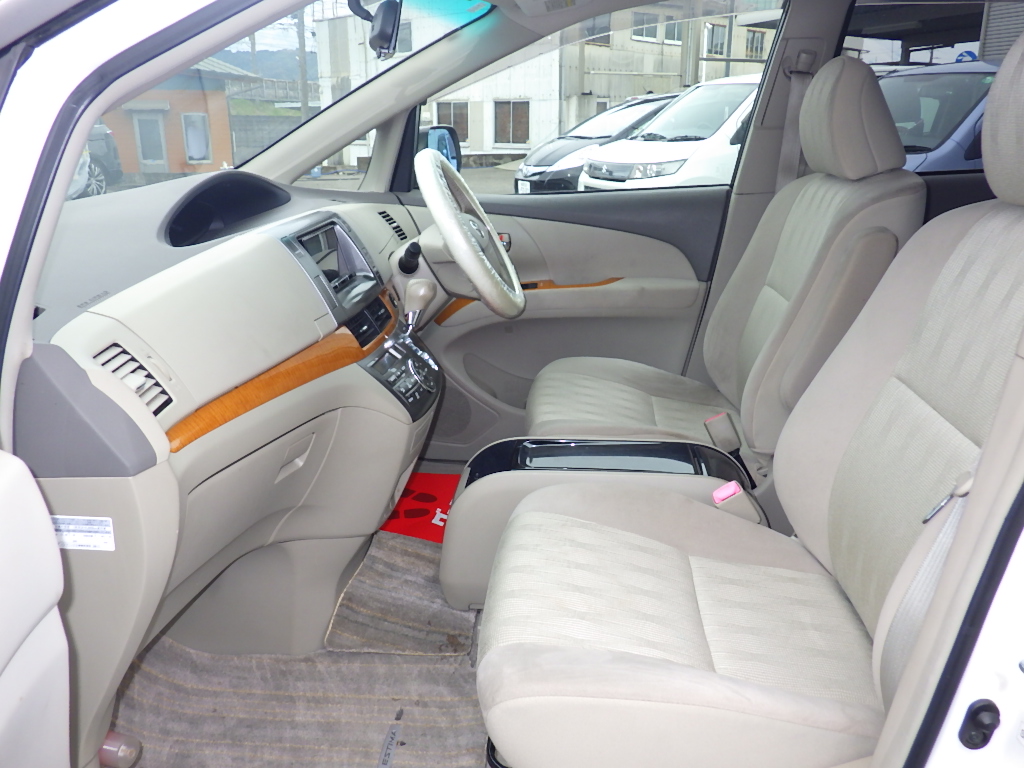 トヨタ&nbsp;エスティマの画像12