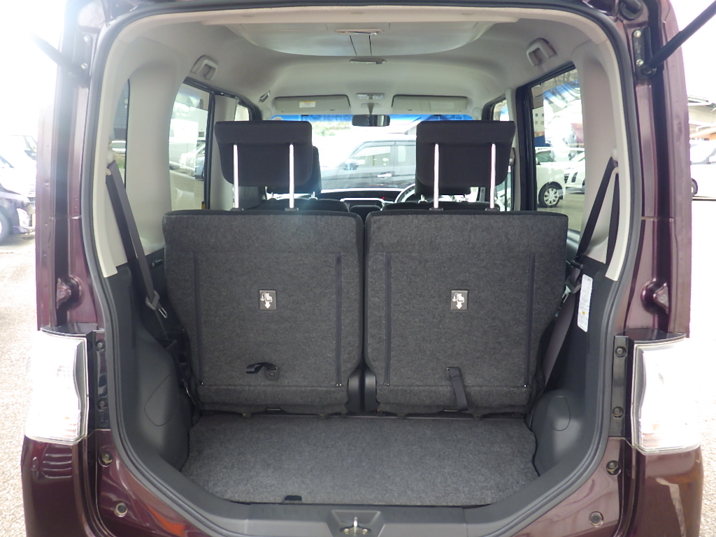 ダイハツ タントカスタムの画像10