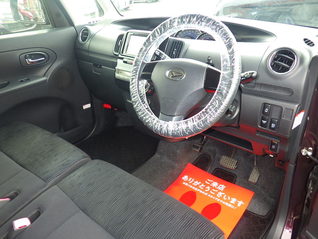 ダイハツ タントカスタムの画像7