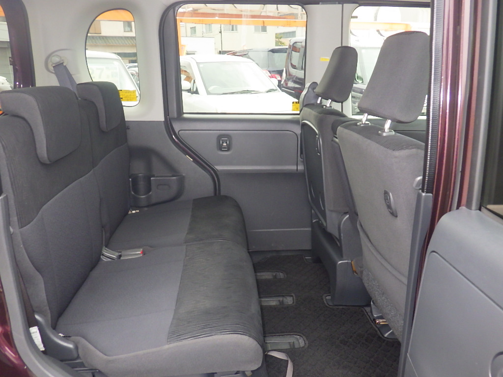 ダイハツ タントカスタムの画像9