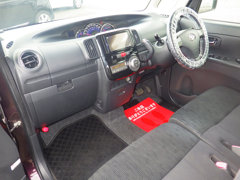 ダイハツ タントカスタムの画像11