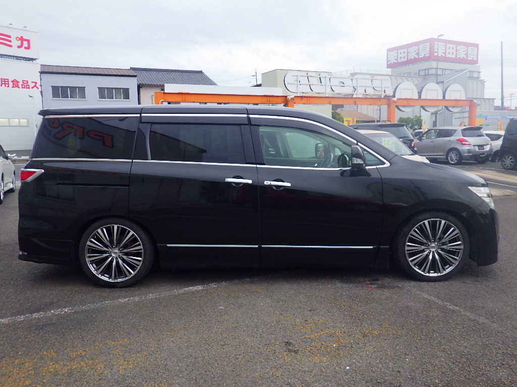 日産&nbsp;エルグランドの画像16