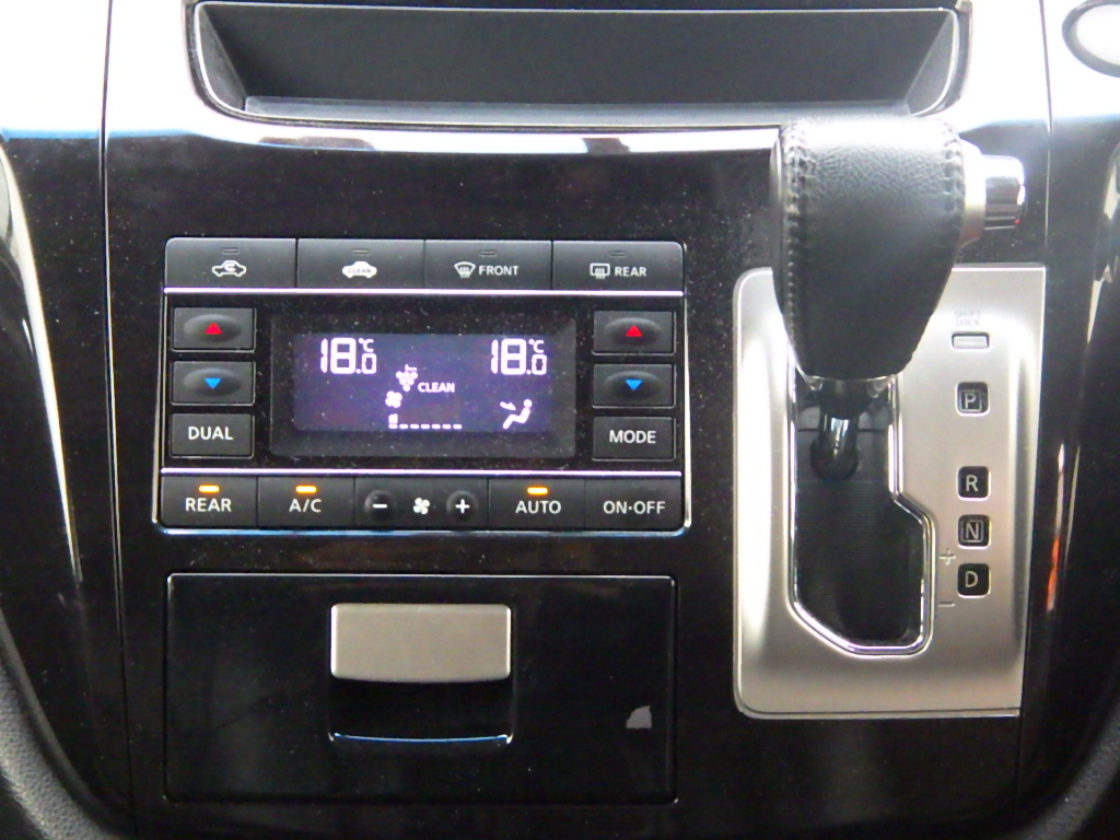 日産 エルグランドの画像6