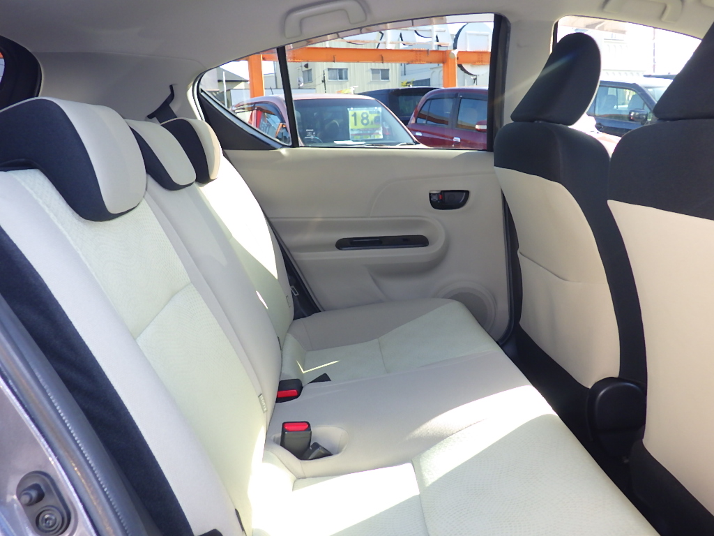 トヨタ&nbsp;アクアの画像9