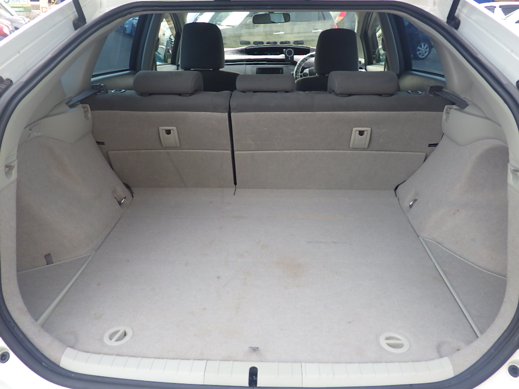 トヨタ&nbsp;プリウスの画像10