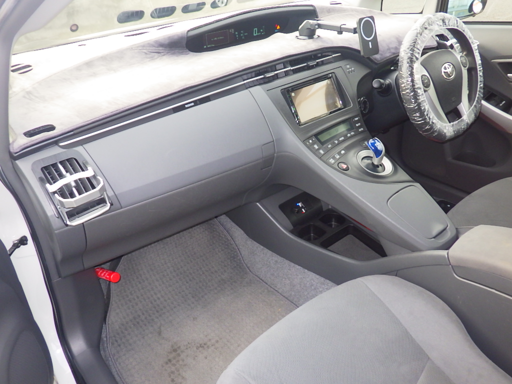 トヨタ&nbsp;プリウスの画像11