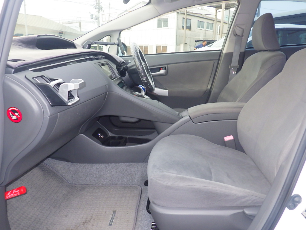 トヨタ&nbsp;プリウスの画像12