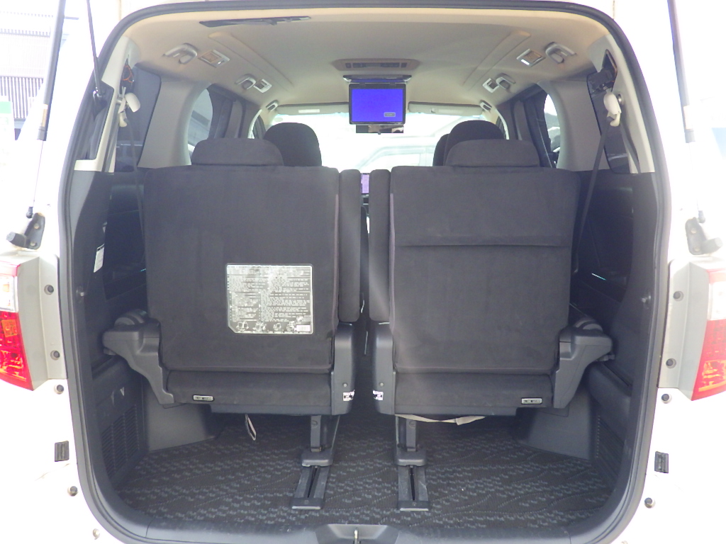 トヨタ&nbsp;アルファードの画像10