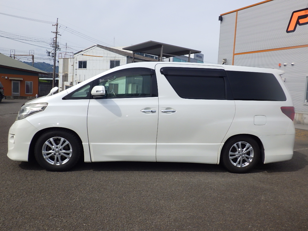 トヨタ&nbsp;アルファードの画像20
