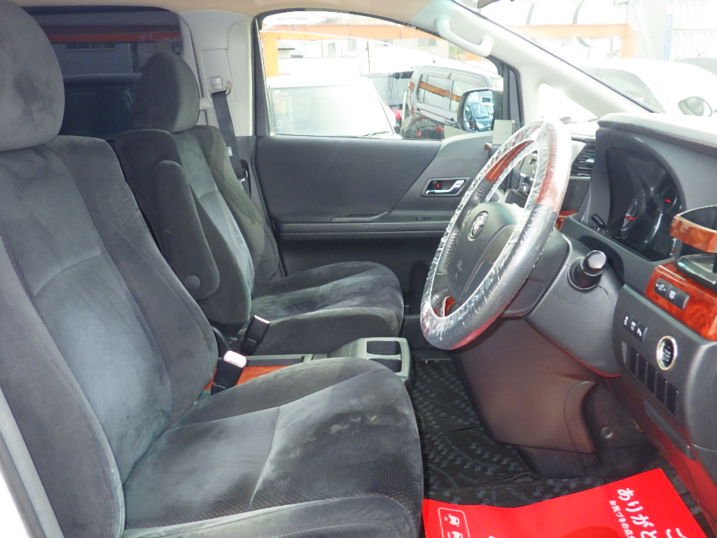 トヨタ&nbsp;アルファードの画像8