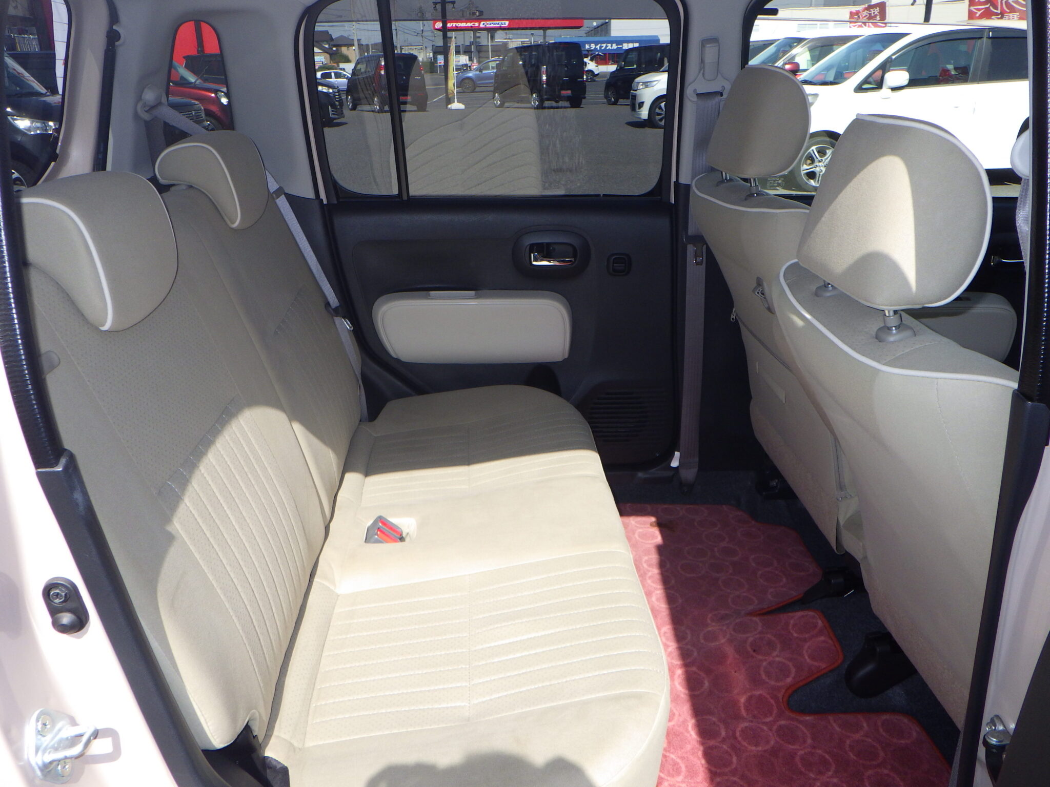 ダイハツ ミラココアの画像10