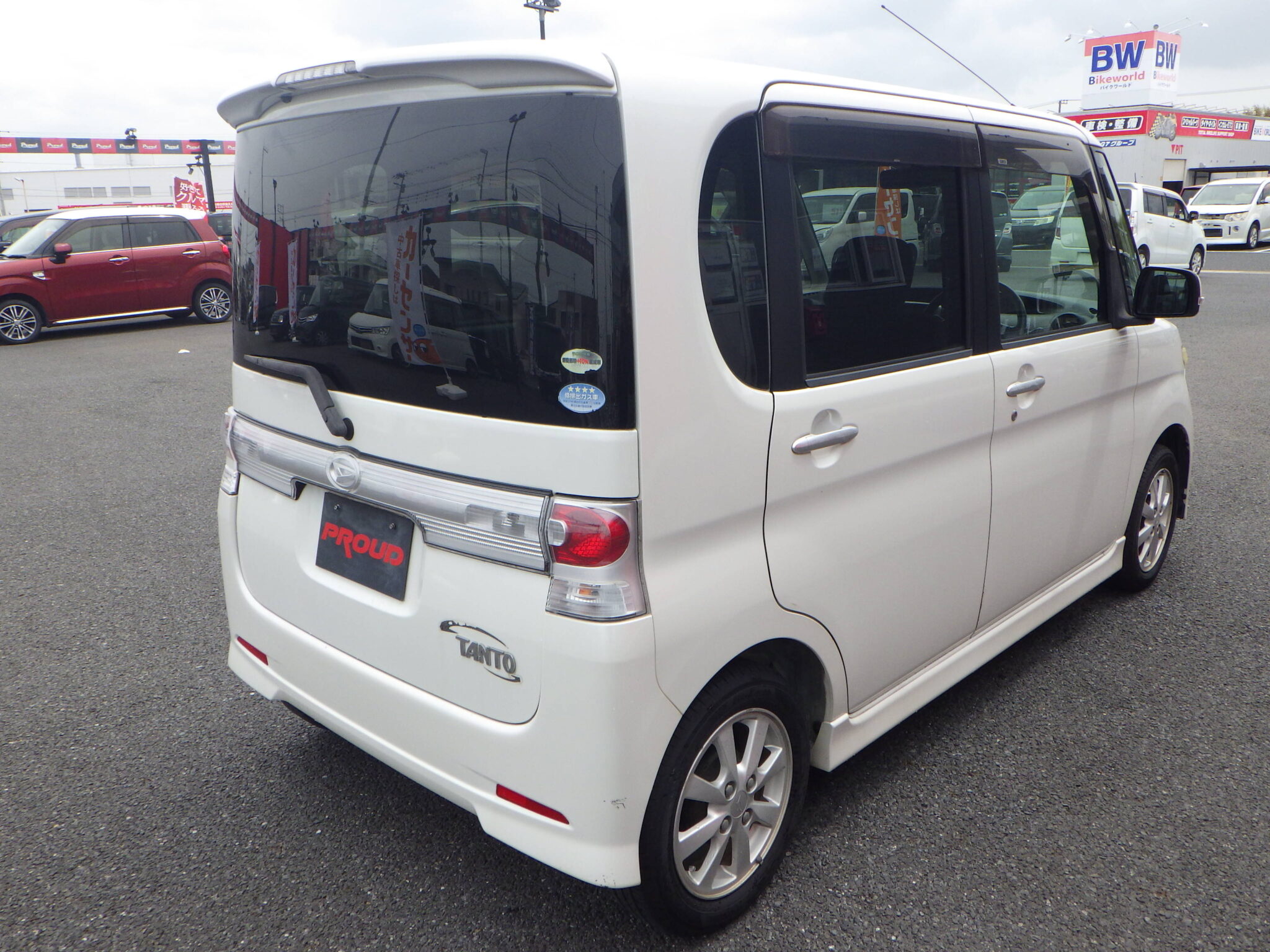 ダイハツ タントカスタムの画像5