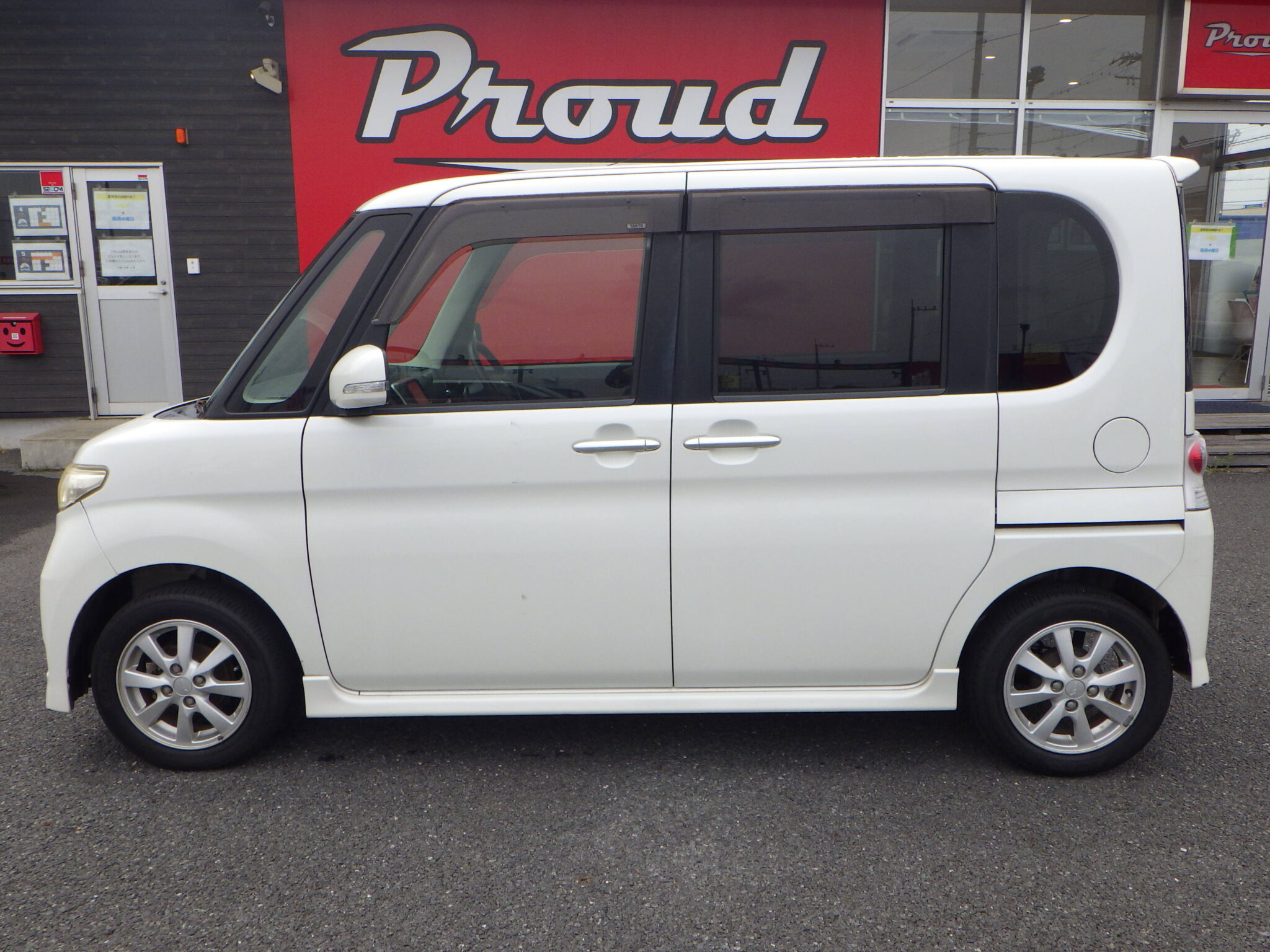 ダイハツ タントカスタムの画像8