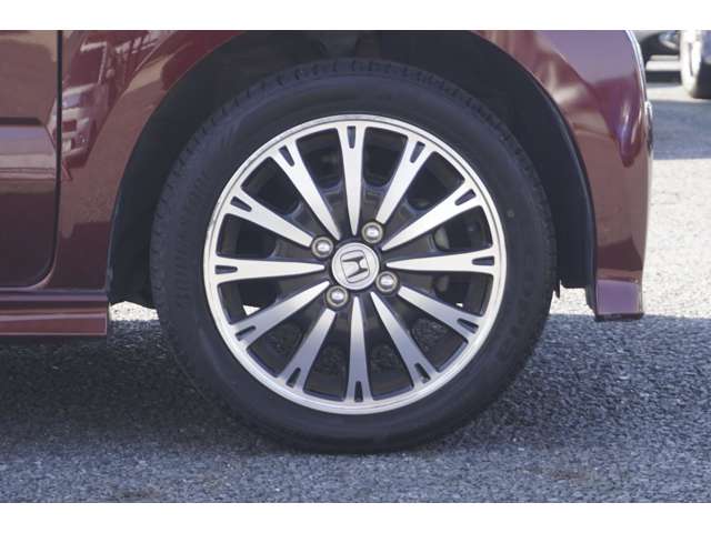 ホンダ N-BOXカスタムの画像8