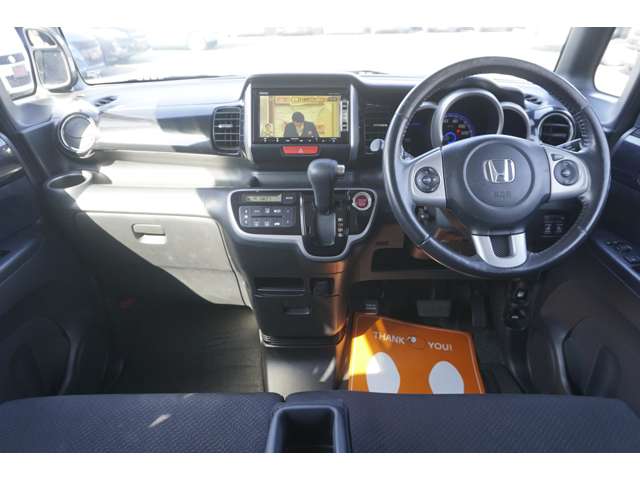 ホンダ N-BOXカスタムの画像14