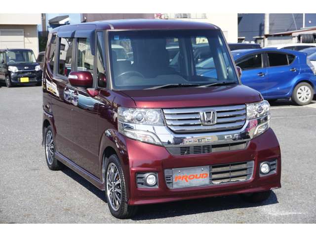 ホンダ N-BOXカスタムの画像3