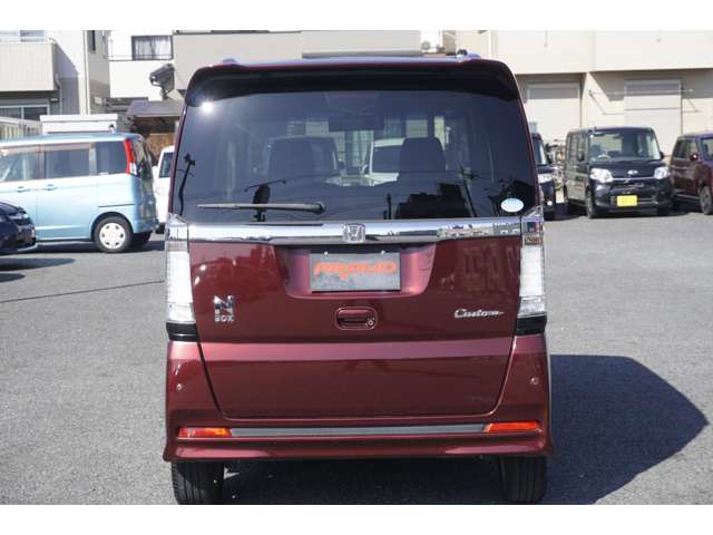 ホンダ N-BOXカスタムの画像5