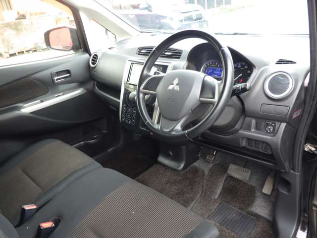 三菱&nbsp;eKカスタムの画像14