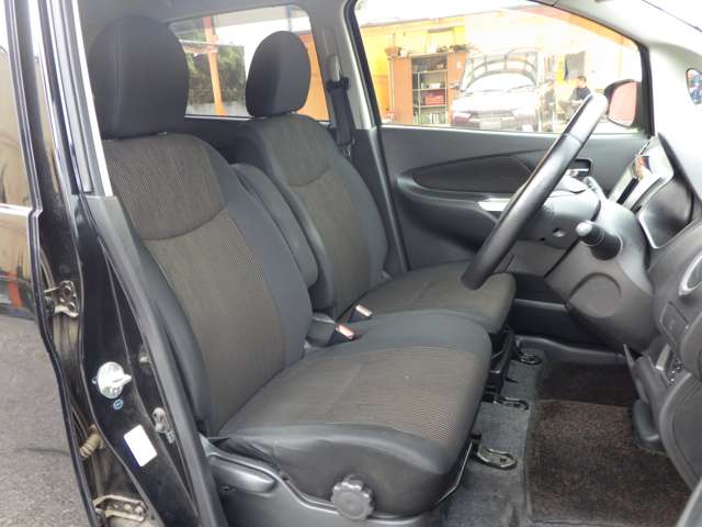 三菱&nbsp;eKカスタムの画像15