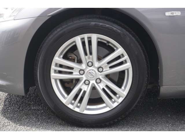 日産&nbsp;スカイラインの画像8